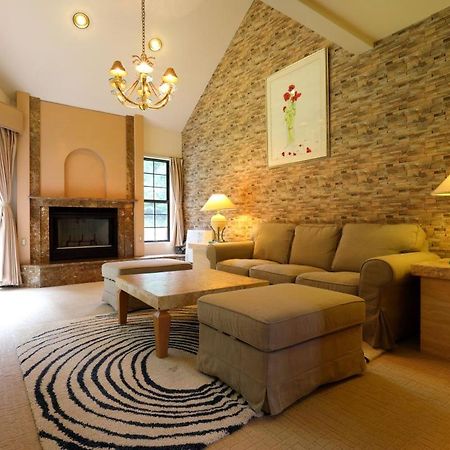 Hakuba Royal Suites Exterior photo