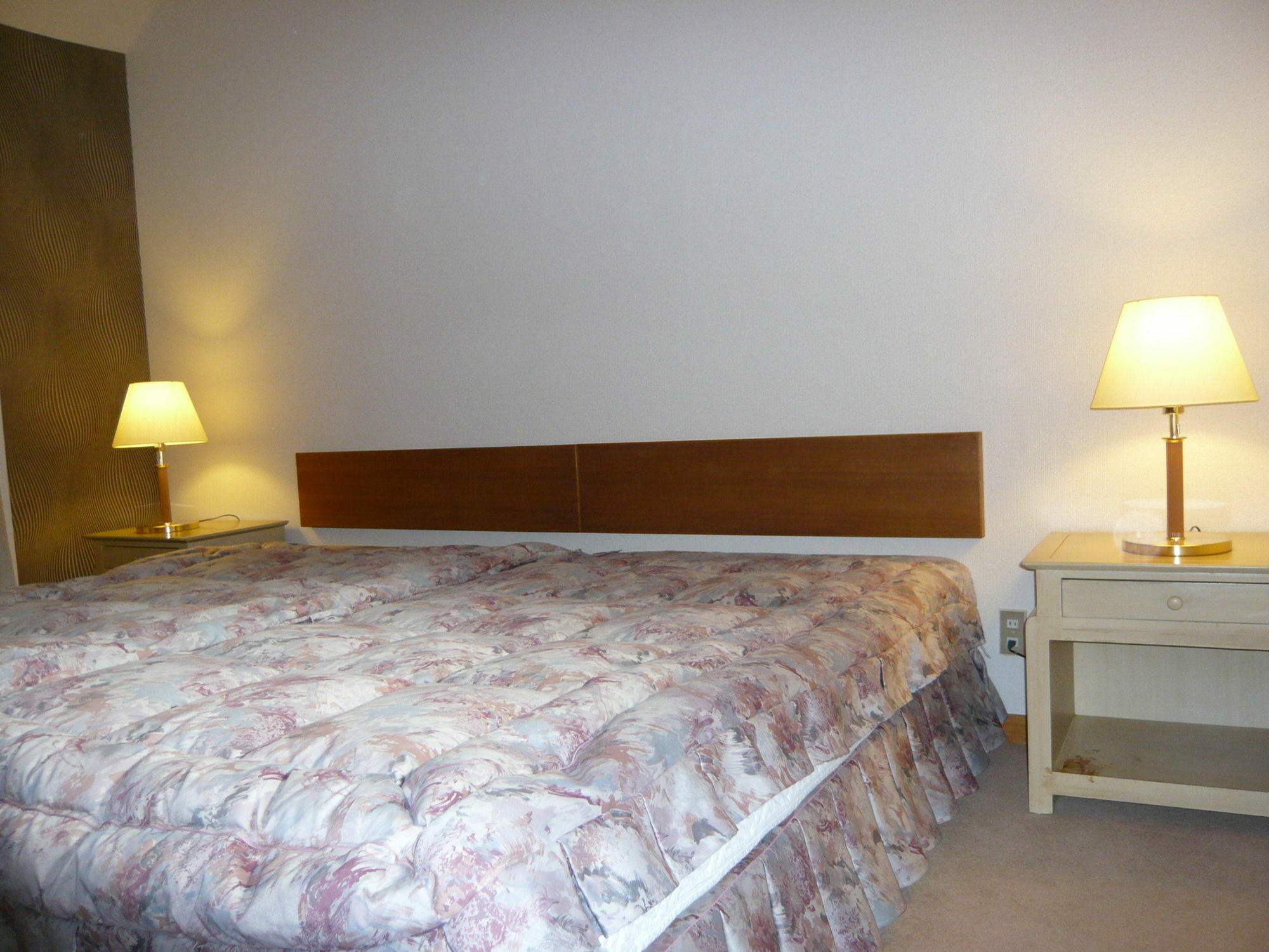 Hakuba Royal Suites Exterior photo